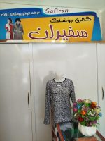 بلوز تمام گل زمینه مشکی اکسلنت - تصویر 4