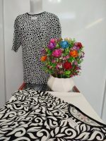 تیشرت گل دار پارچه ای ظریف خارجی - تصویر 3