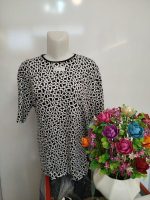 تیشرت گل دار پارچه ای ظریف خارجی - تصویر 11